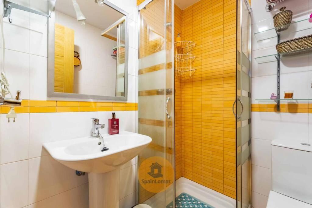 Apartamento Con Amplia Terraza En Fuengirola Apartment Bagian luar foto